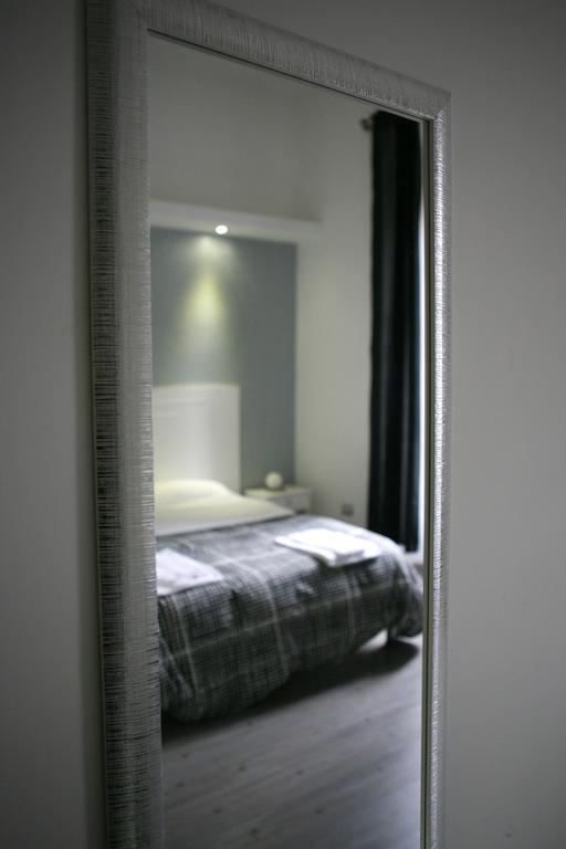 Arts & Rooms Roma Phòng bức ảnh